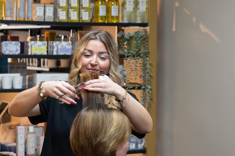 Studio Avance - Dames knippen